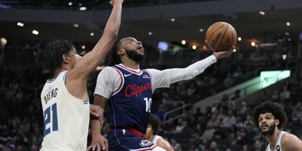 伦纳德20分加兰15+11 快船击败雄鹿5连胜