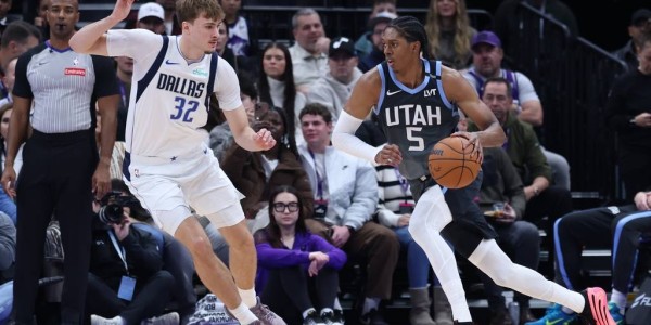 马尔卡宁33+7弗拉格26+10 爵士险胜独行侠