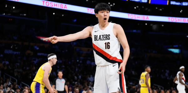 助队大逆转！杨瀚森14分11板3助0失误 正负值全队最高