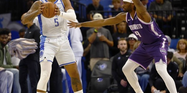 班凯罗30+9+7贝恩23分 德罗赞空砍33+11魔术胜国王