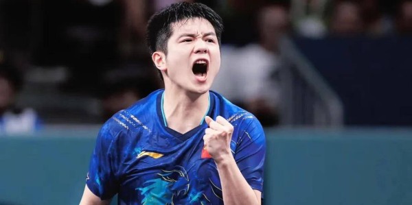 德甲60周年海报，樊振东C位！球迷误读王励勤的话，小胖归队有望