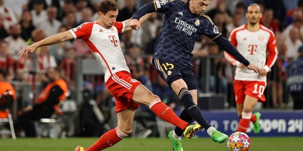 周二004欧冠：拜仁慕尼黑迎战里斯本竞技，德甲巨人开启卫冕征程？