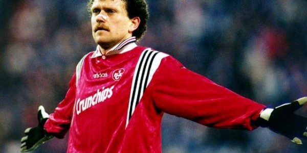 能带队力压拜仁问鼎德甲，却不受德国队重用，老炮生不逢时