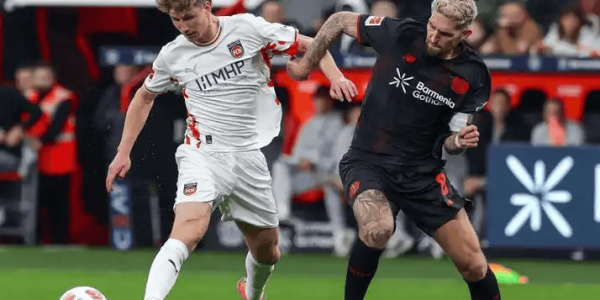 阿森纳主场迎战勒沃库森，阿森纳状态出色，勒沃库森受伤严重，比赛看点十足。