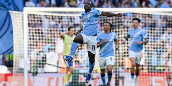 足总杯-冈萨雷斯世界波多库传射 曼城2-1圣徒进决赛