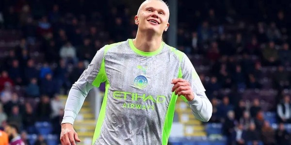 11天抹平9分！曼城登顶背后：瓜帅十年布局与阿森纳心理崩塌！