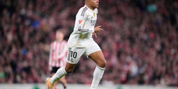 随着皇马3-0，西甲最新积分榜出炉：皇马紧咬领头羊