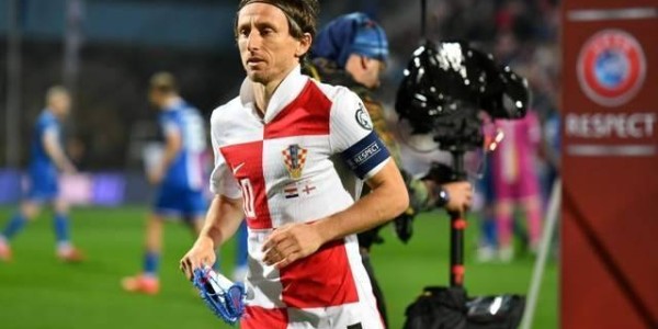 一日意甲动向：马尔蒂尼会接班蓝衣军团么，国米谈巴斯托尼转会