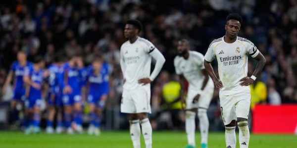 欧冠霸主遭遇大冷门，18年来首次主场失利！皇马积分落后巴萨4分