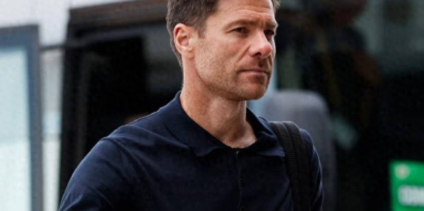 突发！欧冠生死战成最后通牒，皇马已秘密接触两大名帅！