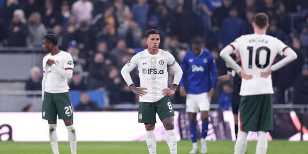 33年来首次遭遇4连败，切尔西面临的核心难题是主帅罗塞尼尔