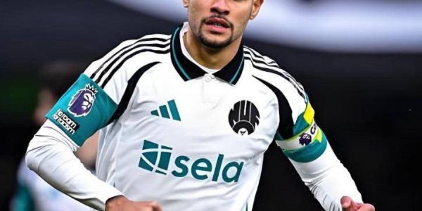 6900万豪赌截胡皇马！卡塞米罗亲手推新人上位，曼联这盘棋你看懂了吗