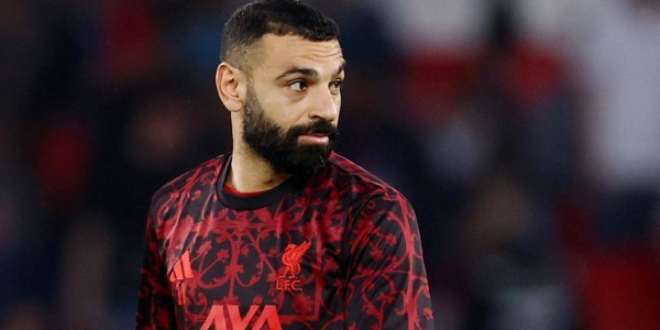 欧冠0-2，利物浦铩羽而归，不敌法甲霸主，命悬一线，濒临出局