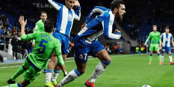 西甲保级VS冲欧！周日009马洛卡VS西班牙人，残阵主场续命，武磊盼登场破局