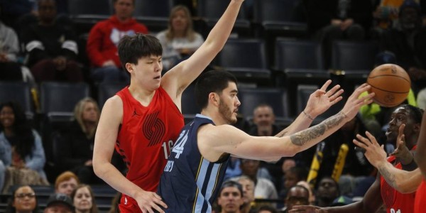 杨瀚森4分5篮板2助攻格兰特21分 开拓者惨败灰熊