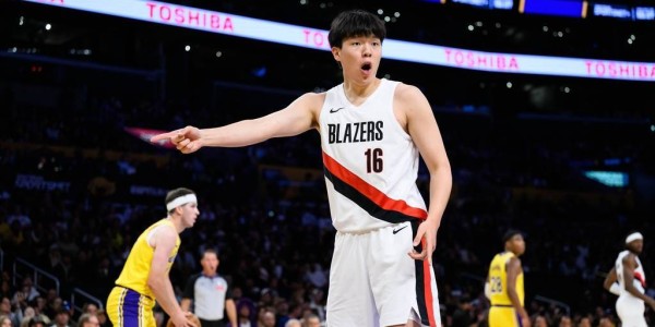 媒体人：女友赴美陪伴对于杨瀚森是百利无一害