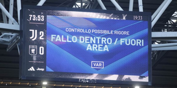 尤文图斯锁定目标：若获欧冠资格，愿4000万欧从曼联签下乌加特！