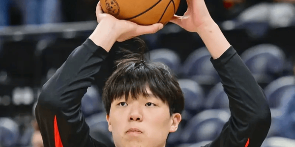 球权少得分不少！G联盟混音憾负 杨瀚森17分11板2助2帽