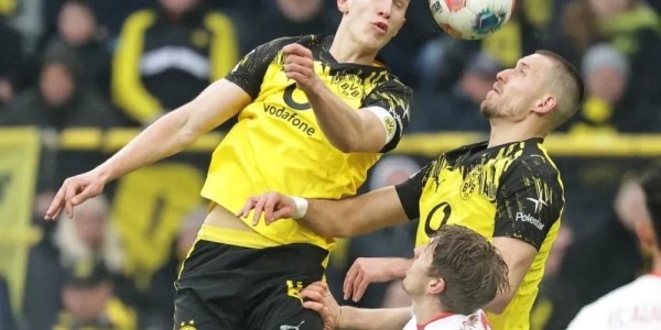 德甲第26轮：多特2-0轻取奥格斯堡，两连胜缩近差距，争冠仍渺茫