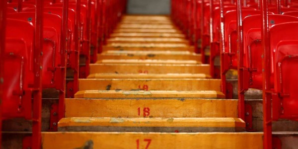 埃基蒂克：萨拉赫很职业+他是我榜样 赢球让我们重新找回势头