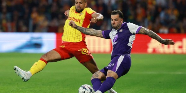 随着大巴黎争冠劲敌连扳3球逆转+比分3-2，法甲最新积分榜出炉