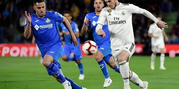 西甲同城德比！维尼修斯单核带队，皇马欲延续对赫塔菲碾压优势