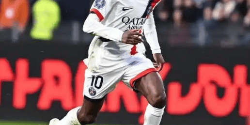 客场1:3不敌雷恩 三冠王的困境与挣扎