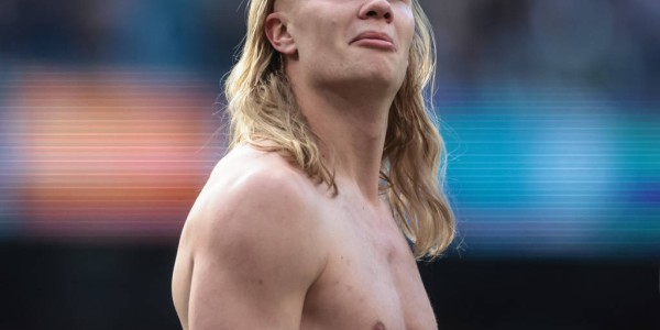 英超-曼城2-1阿森纳 哈兰德妖娆庆祝