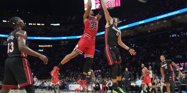 武切维奇12分阿德巴约20分 公牛不敌热火