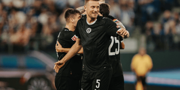 德甲：圣保利vs汉堡，谁能重返胜轨？