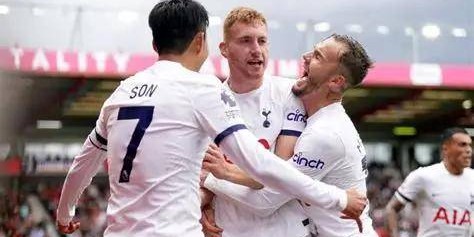 周日022法甲：朗斯VS尼斯 欧冠资格竞争者的直接对话