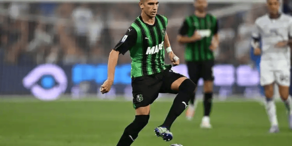 意甲焦点战：萨索洛VS科莫，黑马能否再克“无欲”之师？