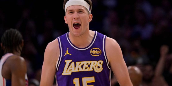 恩比德空砍35分 里弗斯35分东契奇伤退湖人胜76人