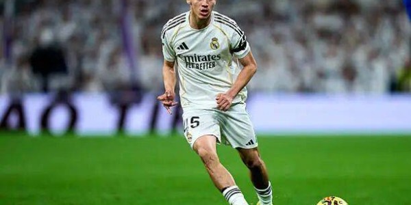 2场定江山！拜仁皇马死磕，谁赢谁就是欧洲老大