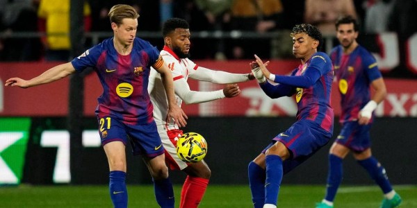 赫罗纳爆冷逆转巴萨，西甲最新积分榜出炉：巴萨丢失榜首位置