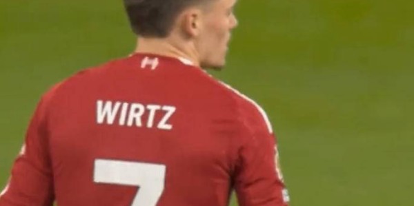 英超第14轮综述：利物浦平局+切尔西爆冷，阿森纳5分领先稳居榜首