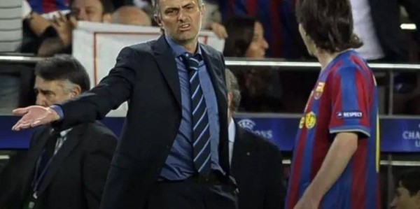 名帅们的“梅吹”名场面——历史最佳“GOAT”