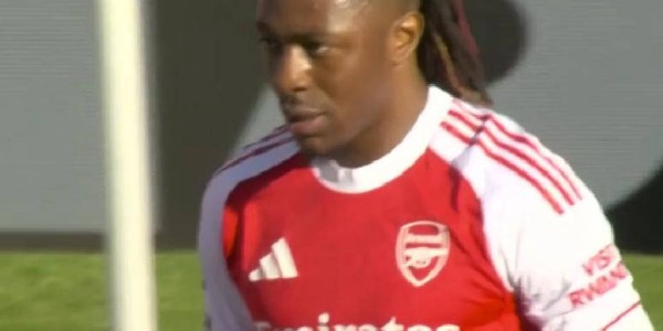 阿森纳全力争夺双冠王！主场1-0反超登顶，欧冠誓拼马竞，强者不两选一