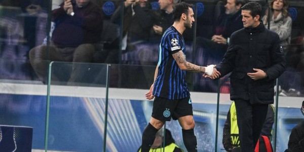 国际米兰主场0-1不敌利物浦，齐沃首发计划被意外换人打乱，晋级形势严峻