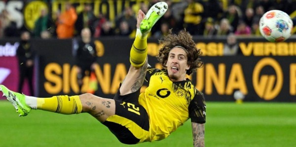 3-0！德甲第2狂胜：联赛10场不败，追赶拜仁，差距依然很大