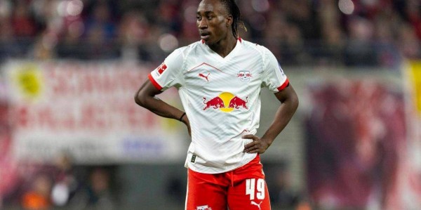 曼联锁定德甲过人王！欲8000万欧报价19岁迪奥曼德，左路升级！