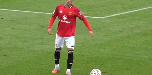 阿莫林改革训练激活曼联！青训福登圣诞有望首秀，已成马奎尔小弟