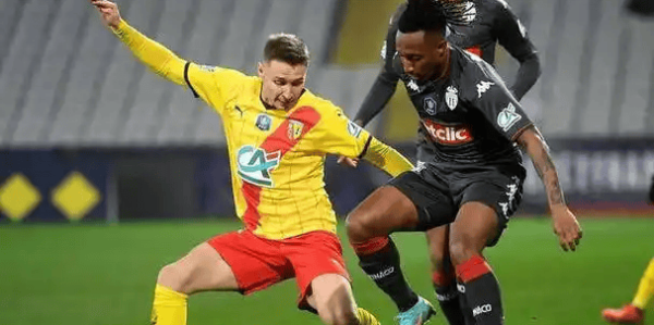 法甲焦点战：朗斯VS欧塞尔，榜眼与保级队的生死对决