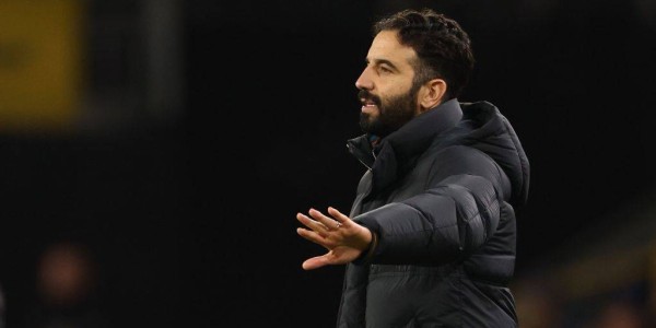 曼联内部矛盾加剧：阿莫林与高层意见不合，343战术与引援成焦点