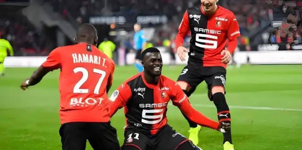 4月3日西甲联赛前瞻！巴列卡诺主场迎战埃尔切保级大战