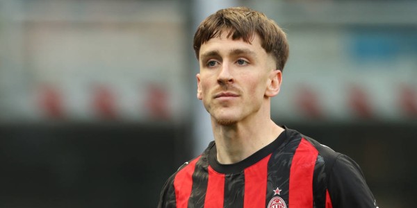 米兰不放弃科斯蒂奇！报价与游击队谈判背后的秘密