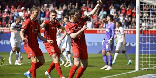 随着圣保利0-2，拜仁4-3，勒沃库森2-1，德甲最新积分榜出炉