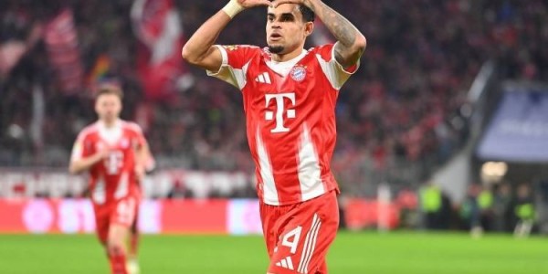 三冠王的最后守望者：拜仁、阿森纳、葡体，谁能再次上演奇迹