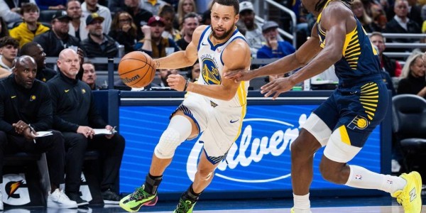 库里24分西亚卡姆27+5 勇士负步行者遭遇两连败