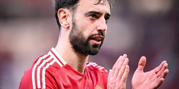 B费最后通牒：不争冠就走人！西甲豪门连夜行动，曼联慌了？